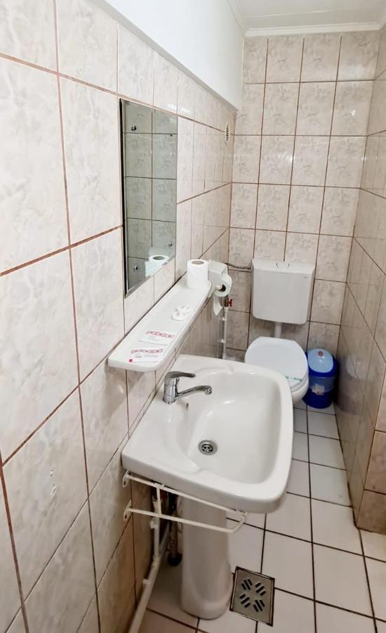 Hotel Victoria Яссы Экстерьер фото